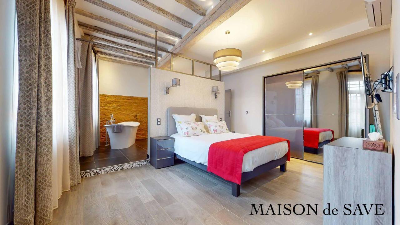 Maison De Save LʼIsle-Jourdain Exterior foto